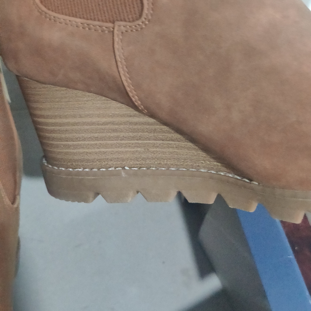 Brown Suede Ankle Boots - Picture 9 of 10